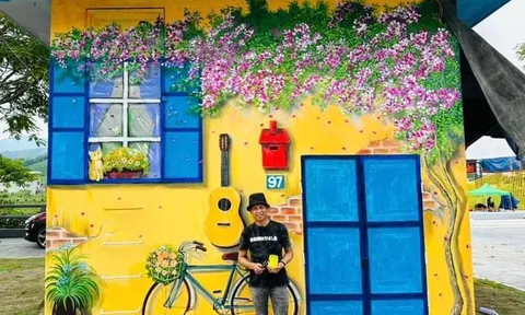 Điểm tô Phố đi bộ Sông Cầu