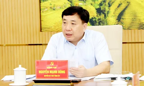 Quyền Bí thư Tỉnh ủy Nguyễn Mạnh Dũng chủ trì họp Tiểu ban nhân sự Đại hội XVIII Đảng bộ tỉnh