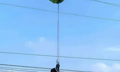 Hoà Bình: Vận động viên nhảy dù vướng đường dây điện