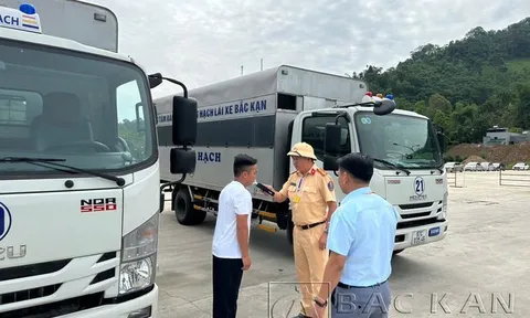 Công an tỉnh Bắc Kạn lần đầu tổ chức thi sát hạch lái xe