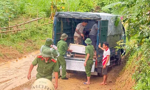 Phú Thọ: Sơ tán 229 hộ dân ra khỏi nơi nguy hiểm